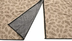 Robens Klondike Fleece Carpet -Outdoor Haven Shop 190067 fleece carpet klondike feature photo2